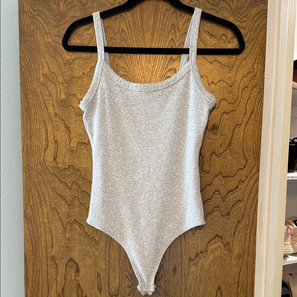 Aritzia HomeStretch Rib Scoopneck Bodysuit